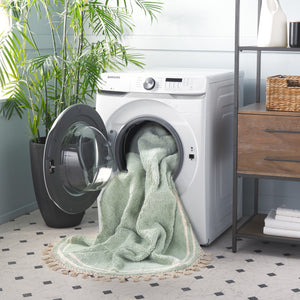 Safavieh Easy Care Handcrafted Area Rug - Luxurious Cotton Design With Elegant Tassel, Washable & Durable Teal ,Ivory Cotton Ecr201j-8r