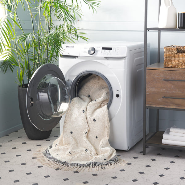 Safavieh Easy Hand Woven Cotton Area Rug – Elegant Ivory And Black Design For Chic Home Decor And Comfort Ivory ,Black Cotton Ecr203z-8r