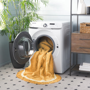 Safavieh Easy Care Exquisite Hand-woven Area Rug For Elegant Home Decor, Soft Cotton, Washable Convenience Yellow ,Ivory Cotton Ecr204c-8r