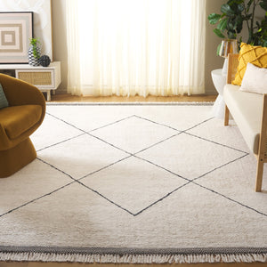 Safavieh Easy Hand Woven Cotton Area Rug - Minimalist Charm With Timeless Elegance, Washable For Easy Care Ivory ,Black Cotton Ecr210a-2