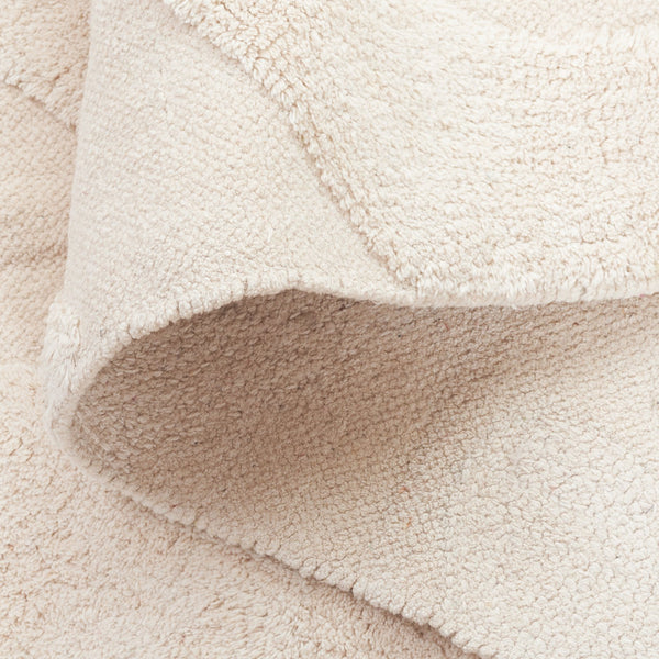 Safavieh Easy Care Hand-woven Contemporary Runner Rug Crafted In India, Eco-friendly Design For Modern Spaces Ivory Recyclyed Cotton Pile Ecr219a-8