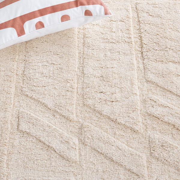 Safavieh Easy Care Sophisticated Medium Rectangle Area Rug - Elegant Geometric Design For Modern Spaces Ivory Recycled Cotton Ecr223a-5