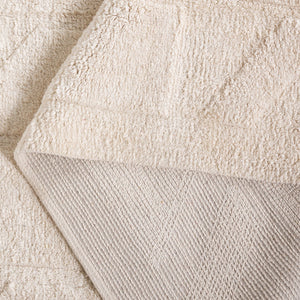 Safavieh Easy Modern Area Rug - Elegant Geometric Design, Eco-friendly Cotton, Luxurious Underfoot Comfort Ivory Recycled Cotton Ecr223a-4