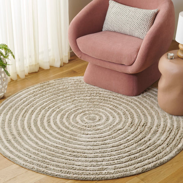 Safavieh Easy Care Modern Eco-friendly Area Rug - 5/8 Inch Plush Comfort For Stylish Living Spaces Sage ,Ivory Recycled Cotton Ecr229w-4r