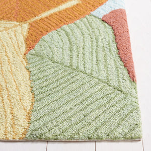 Safavieh Easy Care 304 Hand Tufted Floral Rug Rust / Green 5' x 8'