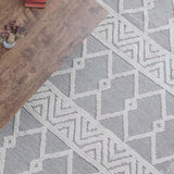 English Elm Indoor Geometric 5'x7' Area Rug - Hand Woven Area Rug with Ivory Diamond Pattern, Polyester/Cotton Blend