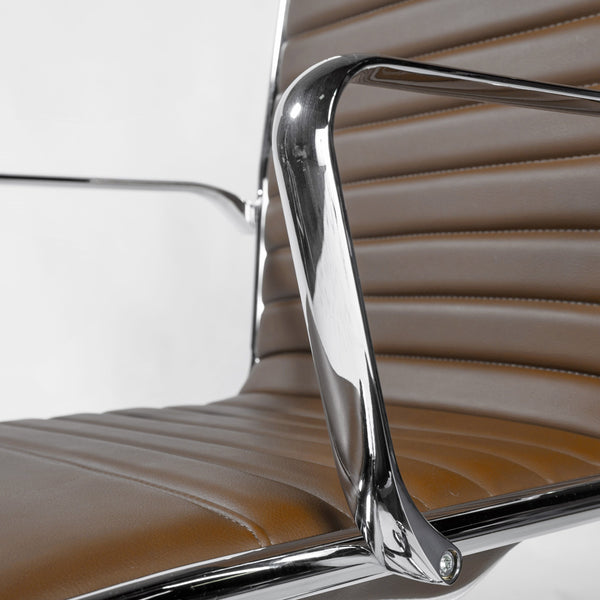 Dirk Ergonomic High Back Office Chair with Bungee Seat and Chrome Base for Modern Workspace