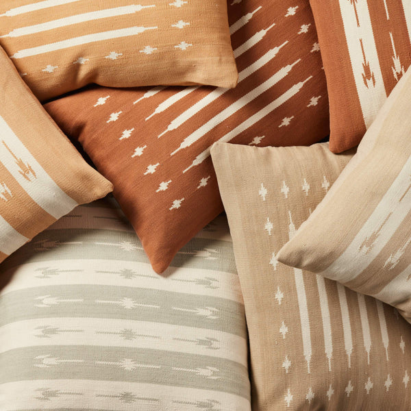 Jaipur Living Jaipur Living Ikenna Cotton Lumbar Pillow Cover Kilim Tribal Geometric Sofa Accent Terracotta PLC102294