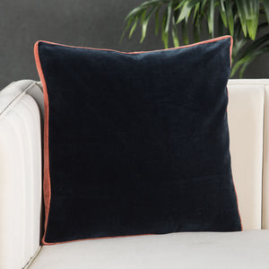 Jaipur Living Jaipur Living Bryn Cotton Velvet Throw Pillow Tailored Box Edge Accent for Sofa or Bed Navy Poly Fill PLW103406
