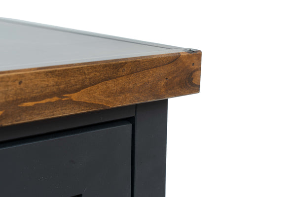 Legends Furniture Bridgevine Home Essex 14 Inch Chairside Table, No Assembly Required, Black And Whiskey Finish Black Poplar Solids And Okoume Veneers Es4520.Swk