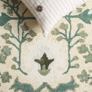 Safavieh Earthly Hand Tufted Wool Cotton Viscose Runner Rug - Elegant Floral Design For Timeless Home Decor Sage ,Beige 65% Wool,20% Cotton,15% Viscose Et205w-5