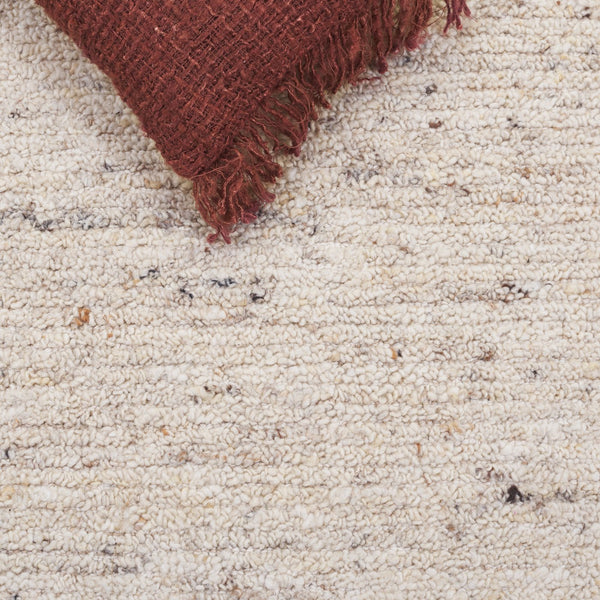 Safavieh Earthly Elegant Light Beige Area Rug – 5' X 8' Hand-tufted Wool, Modern Medium Rectangle Design Light Beige Wool Pile Eth101b-5