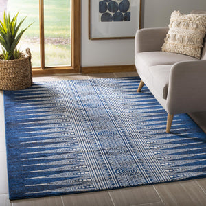 Safavieh Evoke 226 Power Loomed  Rug Royal / Ivory EVK226A-4