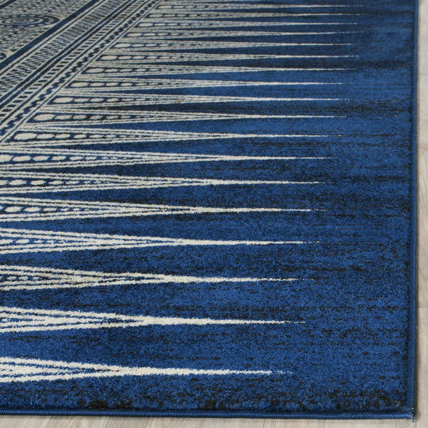 Safavieh Evoke 226 Power Loomed  Rug Royal / Ivory EVK226A-4