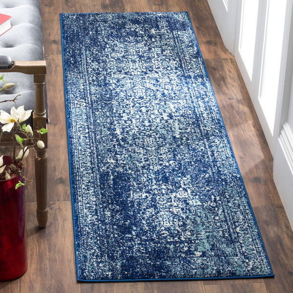 Safavieh Evoke Navy Ivory Round Area Rug — Turkish Power-Loomed Traditional Oriental Design, Durable Low-Profile 8'-0" x 8'-0" EVK256A-8R