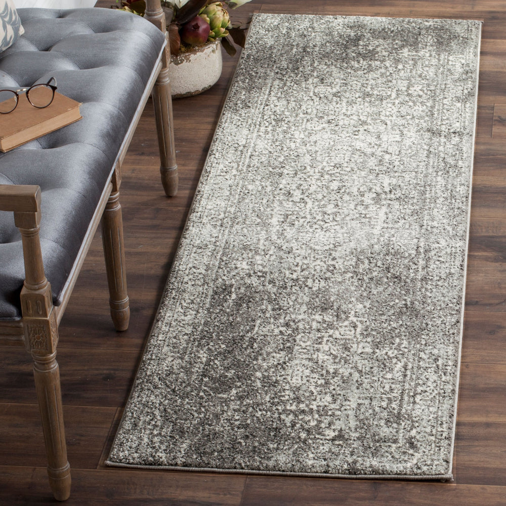 Safavieh Evoke Grey Ivory Area Rug — Low-Profile 3/8" Pile, Power-Loomed Polypropylene From Turkey, Modern Elegance 10'-0" x 10'-0" EVK256D-10SQ