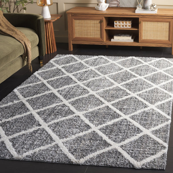 Safavieh Everett Plush Shag Rug Grey Ivory — Power-Loomed In Turkey, Stain-Resistant Polypropylene Comfort 9'-0" x 12'-0" EVR800F-9