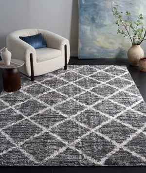 Safavieh Everett Plush Shag Rug Grey Ivory — Power-Loomed In Turkey, Stain-Resistant Polypropylene Comfort 9'-0" x 12'-0" EVR800F-9