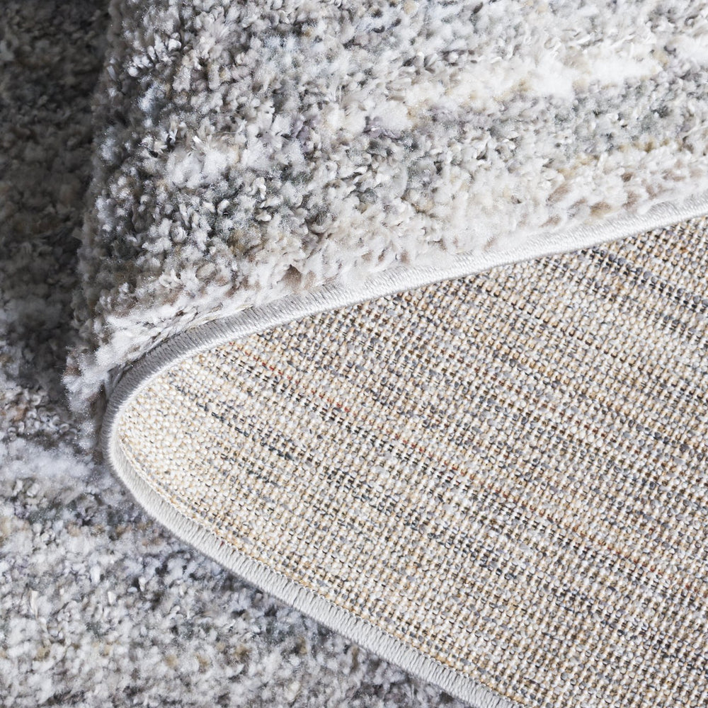 Safavieh Everett Shag Runner In Grey Beige — Plush 1" Pile, Minimalist Power-Loomed Design For Hallways 2'-3" x 8'-0" EVR802F-28