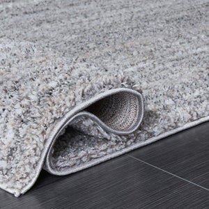 Safavieh Everett Shag Area Rug - Modern Turkish Design For Elegant Living Spaces, Soft And Durable Comfort Grey ,Beige Polypropylene & Polyester Evr802f-7