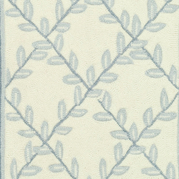Safavieh Lattice Vine Hand Hooked  Rug Ivory / Light Blue EZC430A-2