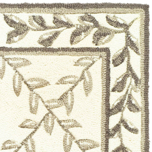 Safavieh Lattice Vine Hand Hooked  Rug Ivory / Sage EZC430B-2