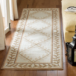 Safavieh Lattice Vine Hand Hooked  Rug Ivory / Sage EZC430B-2