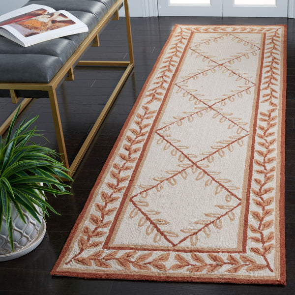 Safavieh Lattice Vine Hand Hooked  Rug Ivory / Beige EZC430C-2