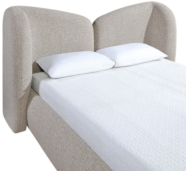 Meridian Furniture Elowen Curved Chenille Upholstered Full Bed with Sculptural Headboard for Modern Bedrooms Beige ElowenBeige-F