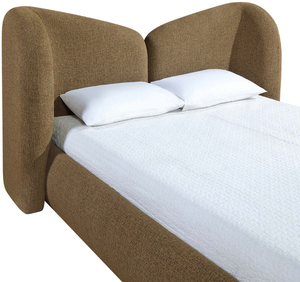 Meridian Furniture Elowen Curved Chenille Upholstered Full Bed with Sculptural Headboard for Modern Bedrooms Brown ElowenBrown-F
