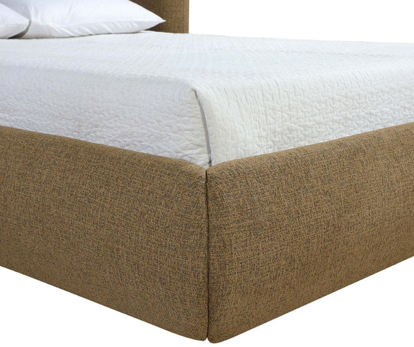 Meridian Furniture Elowen Curved Chenille Upholstered Full Bed with Sculptural Headboard for Modern Bedrooms Brown ElowenBrown-F