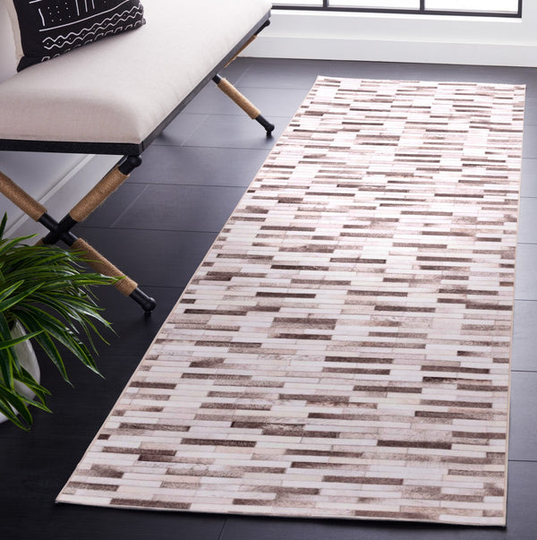 Safavieh Faux Hide 500 M/W S/R Power Loomed  Rug Beige / Brown FAH500B-9