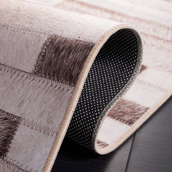 Safavieh Faux Hide 500 M/W S/R Power Loomed  Rug Beige / Brown FAH500B-5