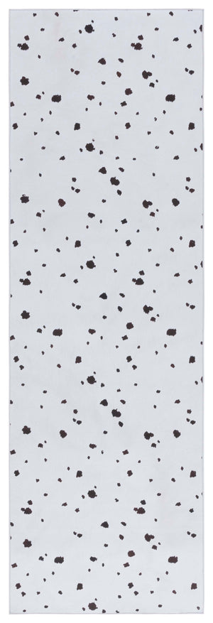 Safavieh Faux Hide 502 M/W S/R Power Loomed  Rug Ivory / Black FAH502A-28