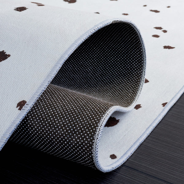 Safavieh Faux Hide 502 M/W S/R Power Loomed  Rug Ivory / Black FAH502A-9