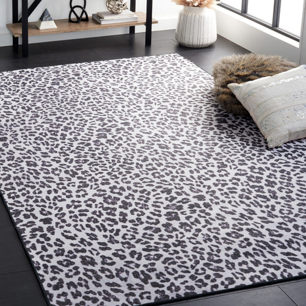Safavieh Faux Hide 505 M/W S/R Power Loomed  Rug Ivory / Black FAH505A-9