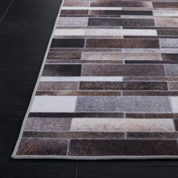 Safavieh Faux Hide 542 M/W S/R Power Loomed  Rug Ivory / Grey FAH542A-5