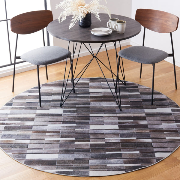 Safavieh Faux Hide 542 M/W S/R Power Loomed  Rug Ivory / Grey FAH542A-9