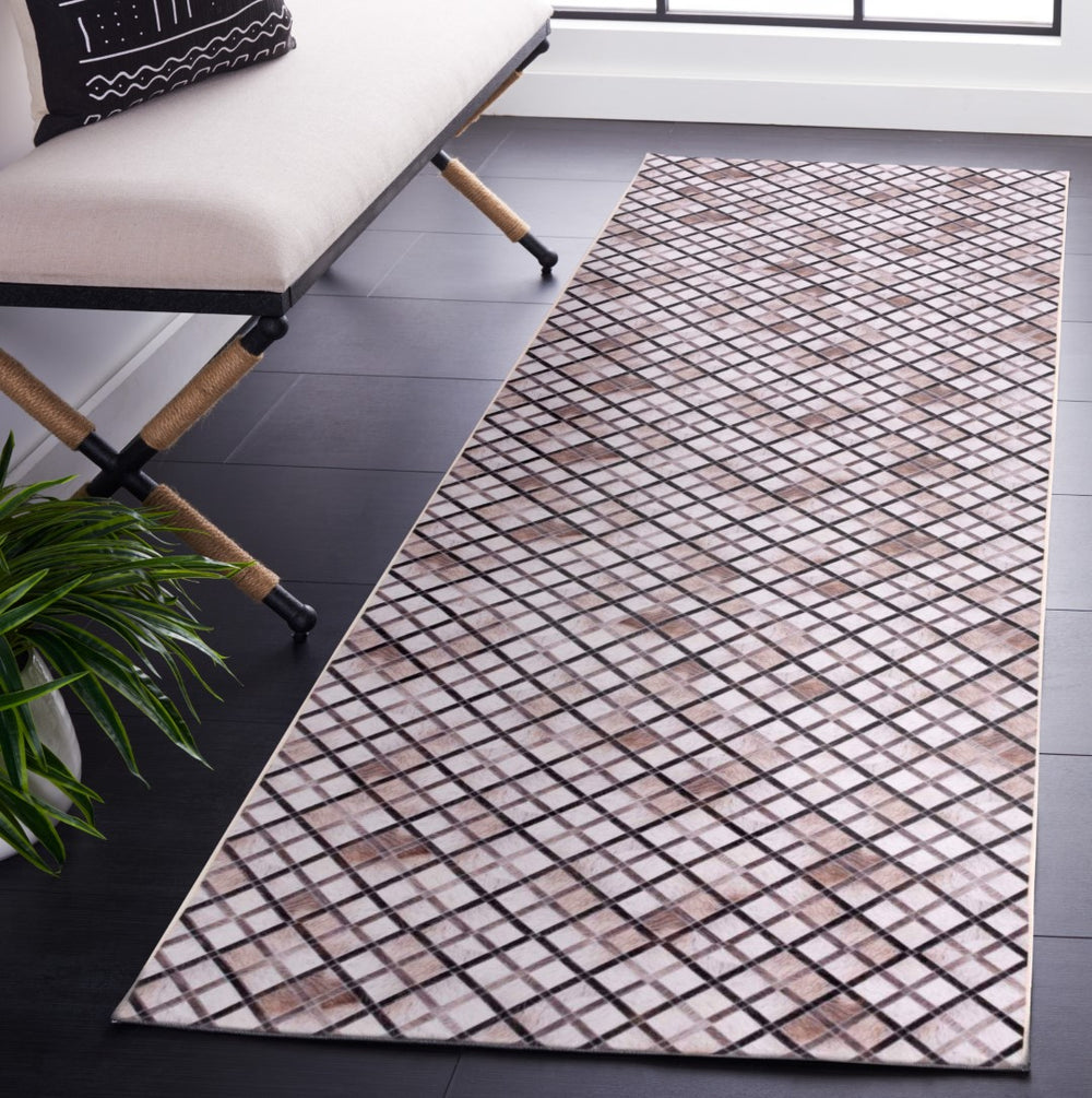 Safavieh Faux Hide 545 M/W S/R Power Loomed  Rug Beige / Brown FAH545A-28