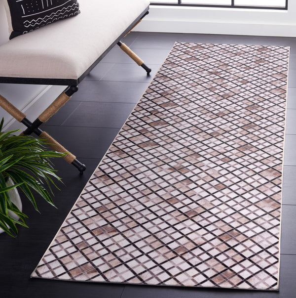 Safavieh Faux Hide 545 M/W S/R Power Loomed  Rug Beige / Brown FAH545A-9