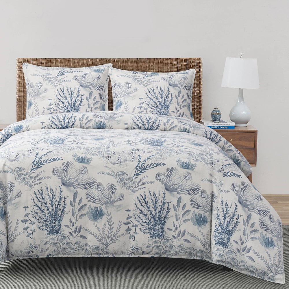 Hiend Accents Oceania Duvet Cover Set - 3 Piece Bedding Ensemble For A Serene And Tranquil Bedroom Retreat Blue Duvet Cover ,Face, 70% Viscose,30% Linen,Back, 100% Cotton. Pillow Sham ,70% Viscose,30% Linen . Fb2248ds-sk-bl