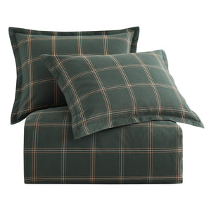 Hiend Accents Windowpane Plaid Duvet Cover Set - 3-piece Ensemble For Timeless Elegance And Cozy Comfort Hunter Green Duvet Cover ,Face, 65% Polyester,35% Cotton,Back, 100% Cotton. Pillow Sham ,65% Polyester,35% Cotton. Fb2317ds-sk-hg