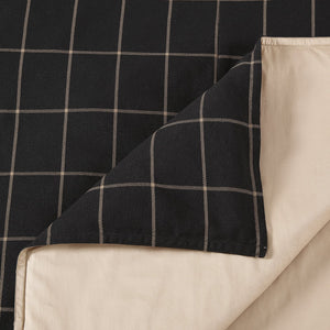 Hiend Accents Windowpane Plaid Duvet Cover Set - 3-piece Ensemble For Timeless Elegance And Cozy Comfort Black Duvet Cover ,Face, 65% Polyester,35% Cotton,Back, 100% Cotton. Pillow Sham ,65% Polyester,35% Cotton. Fb2317ds-sk-bk