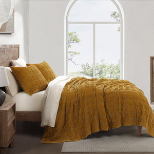 Hiend Accents Stella Faux Silk Double Box Stitch Quilt Set - Luxurious 3 Piece Bedding For Elegant Bedrooms Saffron Face And Back, 70% Rayon,30% Nylon,Fill, 100% Polyester Fb6600-qn-sf