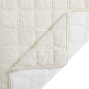 Hiend Accents Stella Faux Silk Double Box Stitch Quilt Set - Luxurious 3 Piece Bedding For Elegant Bedrooms Stone Face, 70% Rayon,30% Nylon,Back, 100% Cotton,Fill, 100% Polyester Fb6600-kg-st