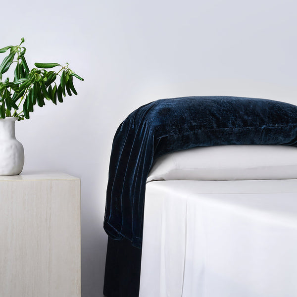 Hiend Accents Stella Faux Silk Velvet Waterfall Pillowcase Set - Elevate Your Bedroom With Luxury And Style Midnight Blue 70% Rayon,30% Nylon Fb6900ps-os-mb