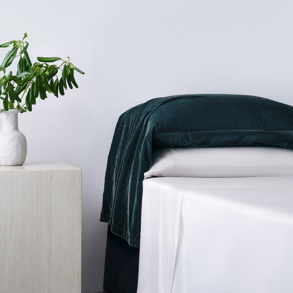 Hiend Accents Stella Faux Silk Velvet Waterfall Pillowcase Set - Elevate Your Bedroom With Luxury And Style Green Ochre 70% Rayon,30% Nylon Fb6900ps-os-go