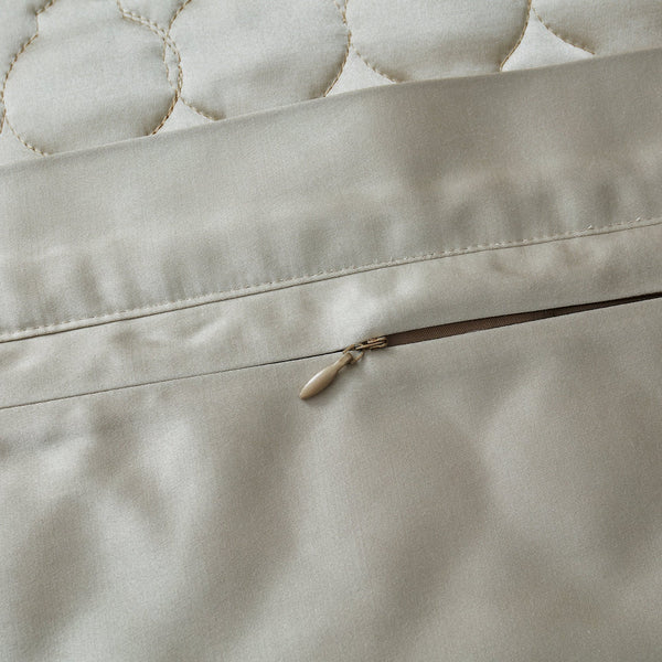 Hiend Accents High Shine Satin Quatrefoil Quilt Pillow Sham Set - Luxurious Elegance For Your Bedroom Decor Champagne Face, 52% Viscose,48% Polyester,Back, 100% Polyester,Fill, 100% Polyester Fb7135ps-ks-cn