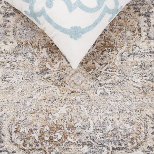 Safavieh Finley Elegant Runner Rug - Timeless Turkish Design For Hallways And Foyers, Soft & Stylish Touch Grey ,Beige Polyester Fin308f-5