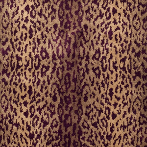 Safavieh Florence Hand-knotted Wool Area Rug - Luxurious Leopard Print With Floral Border For Timeless Elegance Assorted Wool Pile Fl11c-8sq